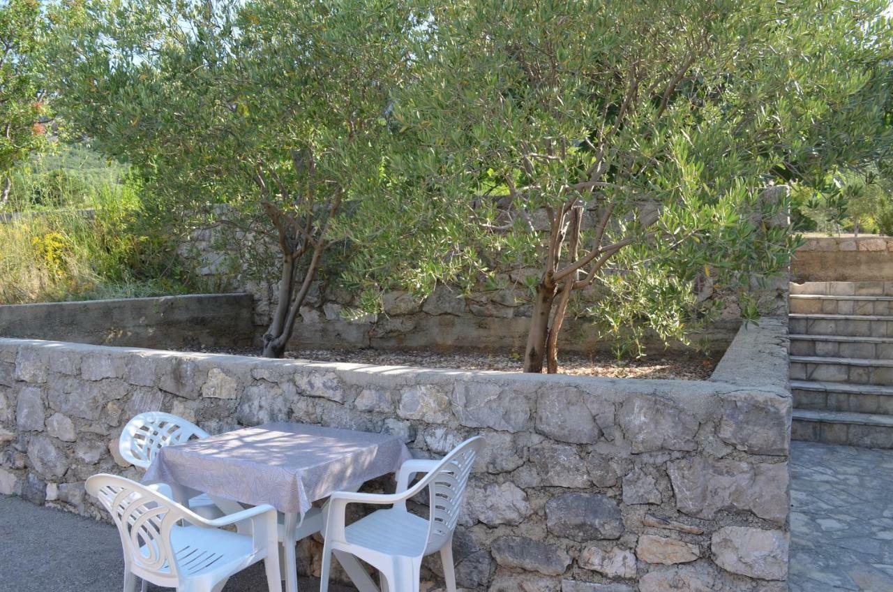 Holiday Home Garina Draga Bascanska ภายนอก รูปภาพ
